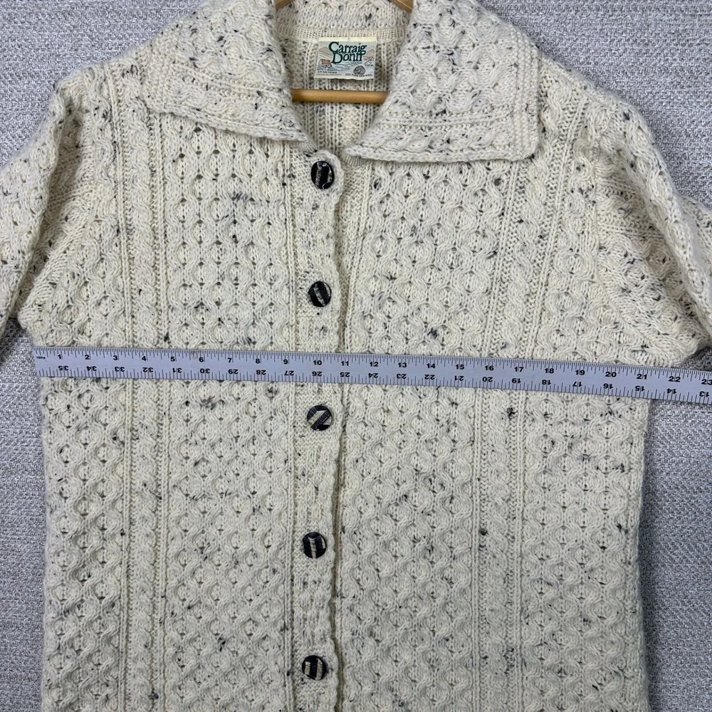 Carraig Donn Aran Sweater Cardigan Women Sz M Beige‎ Wool Cable Knit pocket